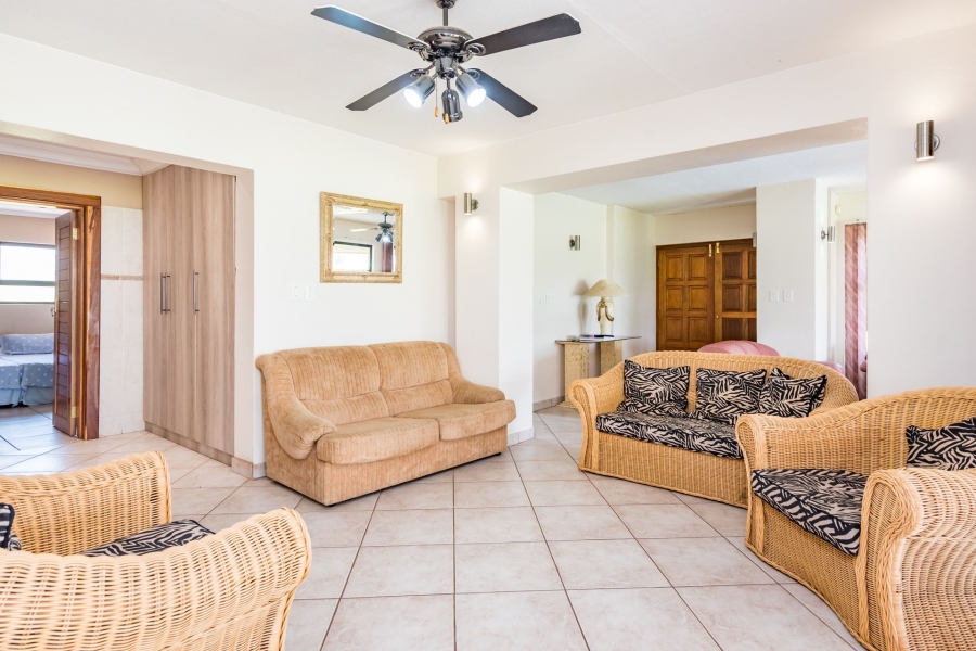 5 Bedroom Property for Sale in Club Milos Estate Free State